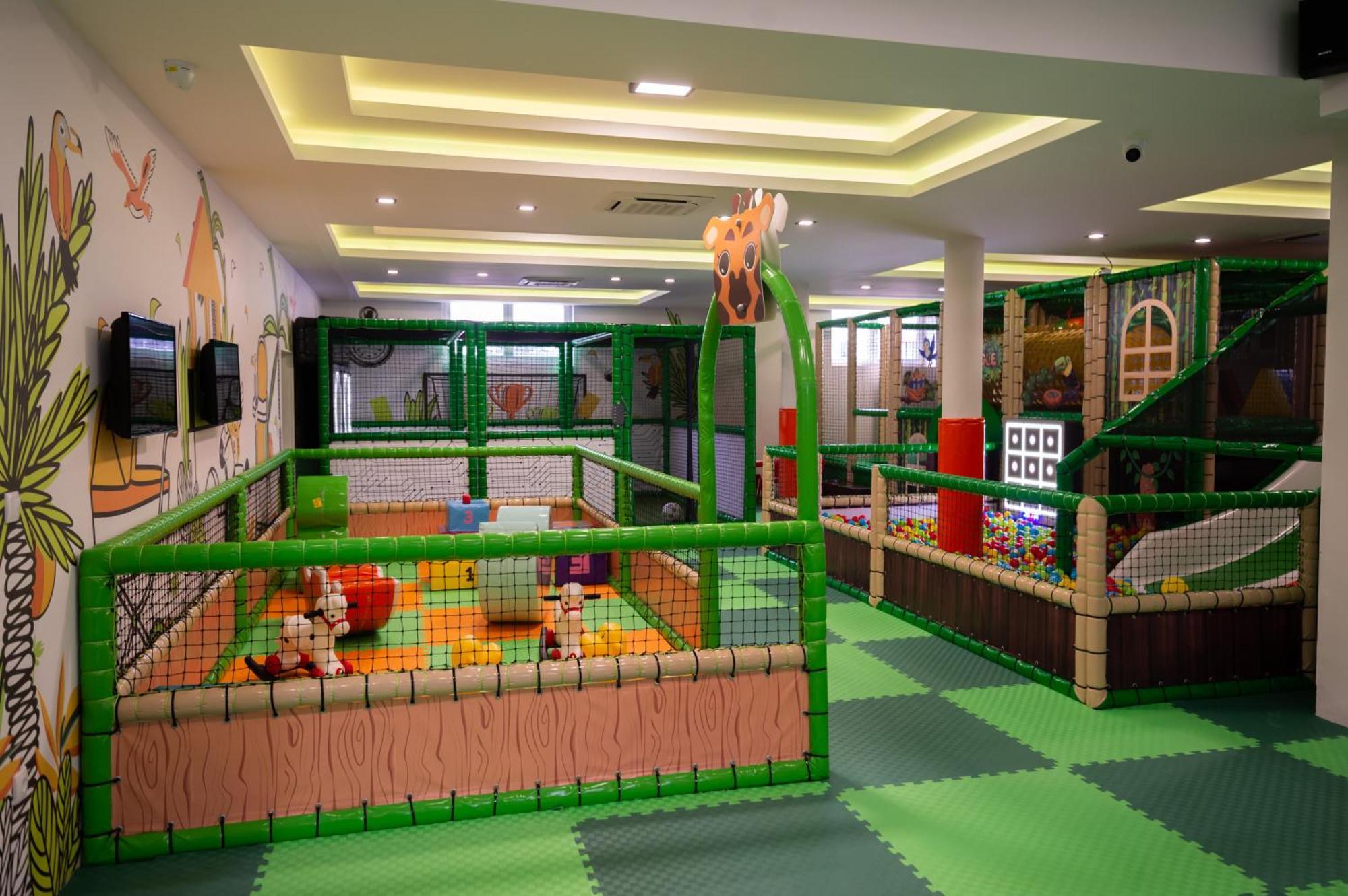 Hotel Nest Bijeljina Eksteriør billede
