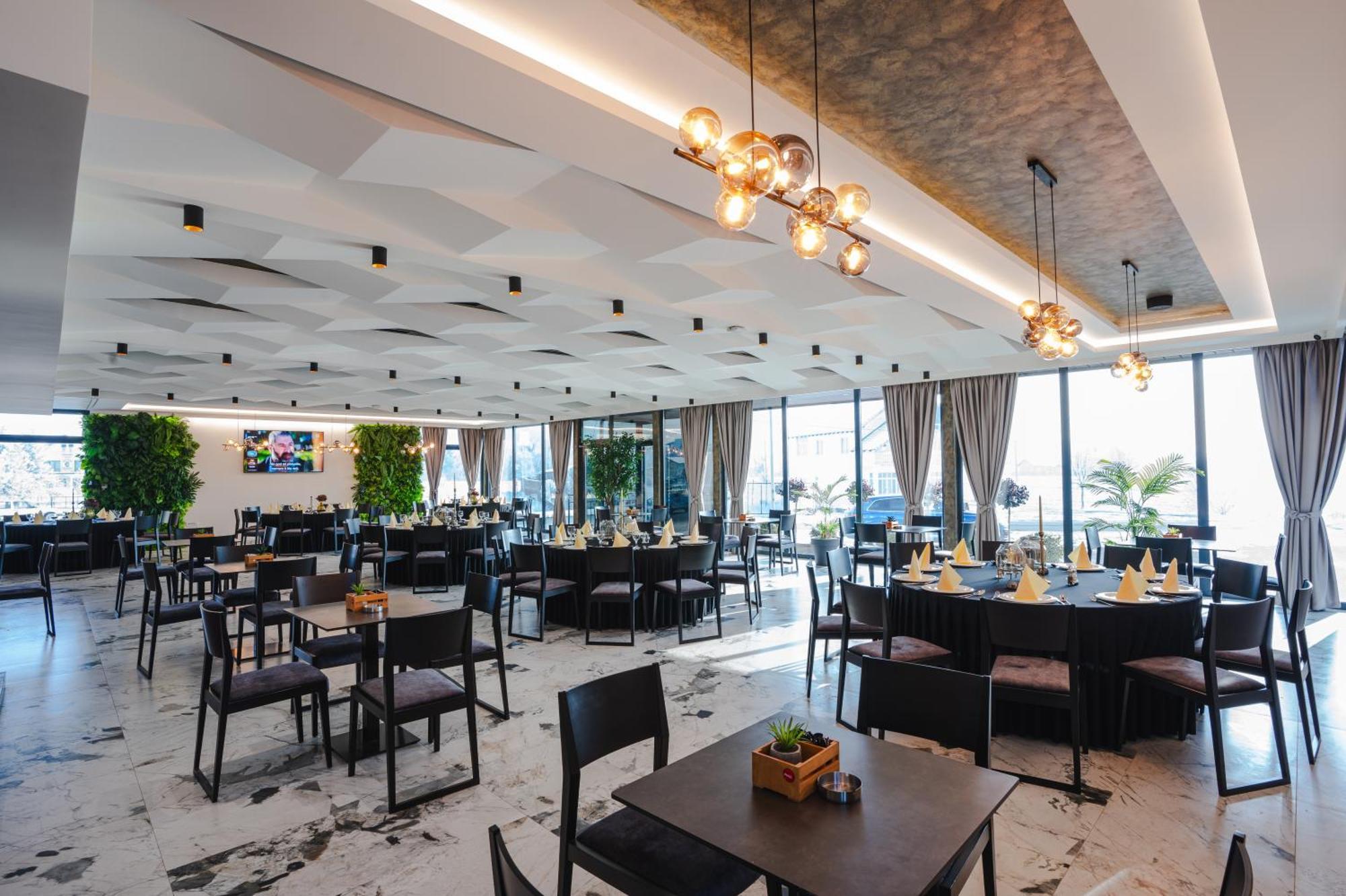 Hotel Nest Bijeljina Eksteriør billede