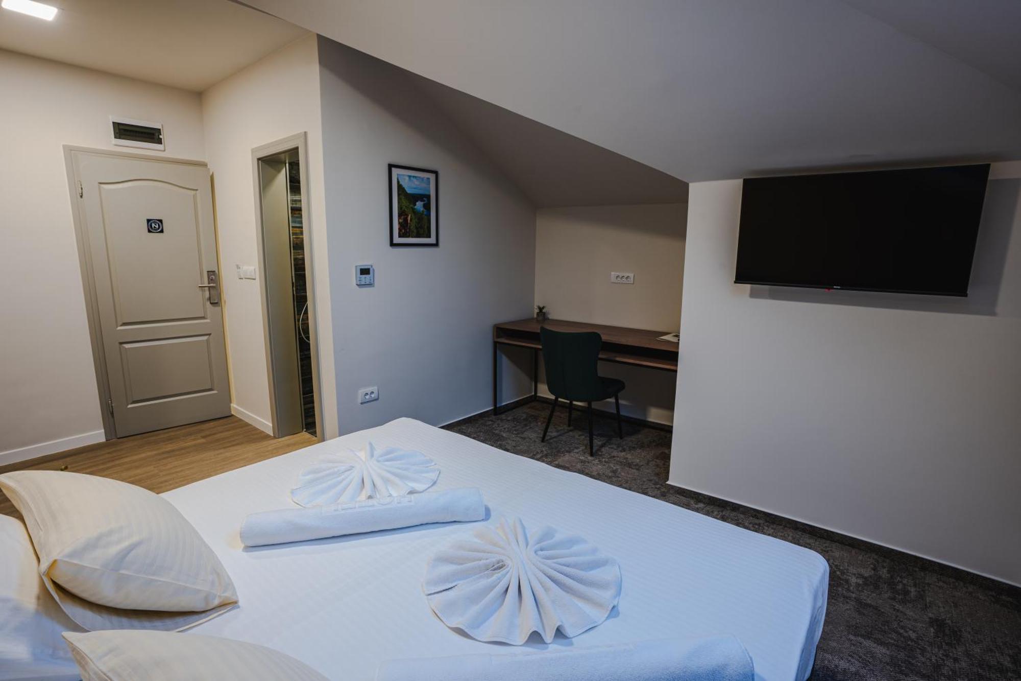 Hotel Nest Bijeljina Eksteriør billede